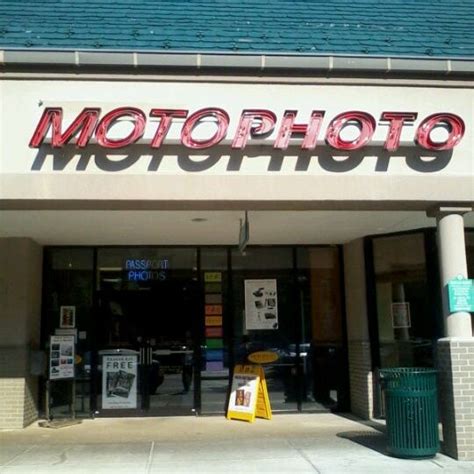 Motophoto bethesda - I have not used them for this service, but I recently had passport photos taken at Motophoto Bethesda (at 5249 River Road) and they advertised that they did photo restoration work on old photos. Their passport photos were quite good, but I …
